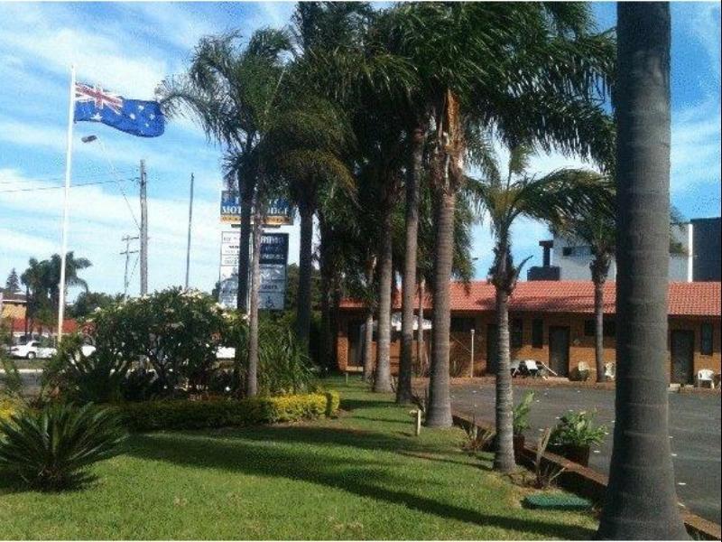 Tuncurry Motor Lodge Exterior photo